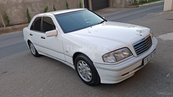 Mercedes C 180 1999, 385,000 km - 1.8 l - Bakı