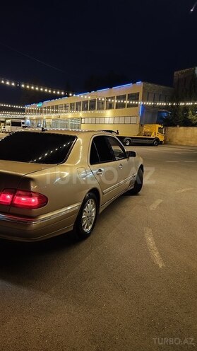 Mercedes E 200 2000, 500,000 km - 2.0 l - Hacıqabul