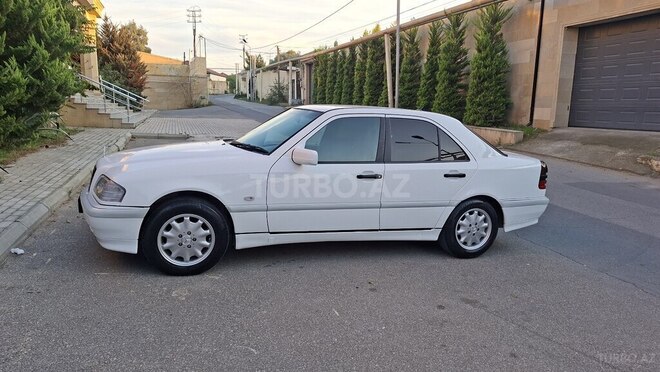 Mercedes C 180 1999, 385,000 km - 1.8 l - Bakı