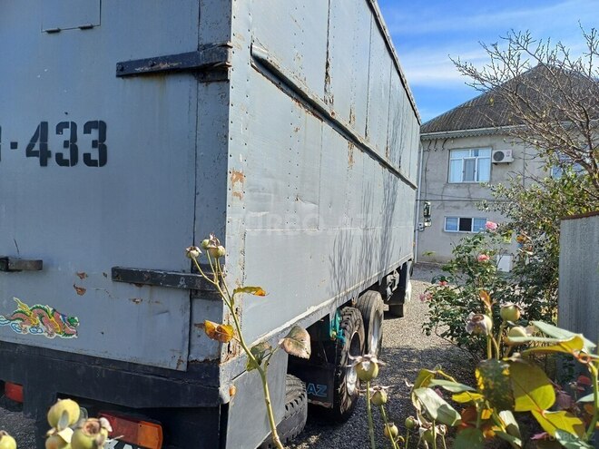 KamAz 53212 1988, 450,000 km - 11.0 l - Masallı