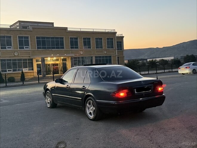 Mercedes E 230 1996, 355,540 km - 2.3 l - Bakı