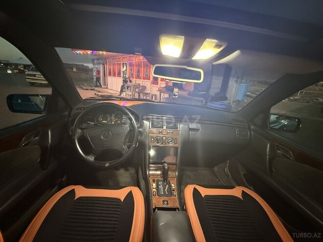 Mercedes E 230 1996, 355,540 km - 2.3 l - Bakı