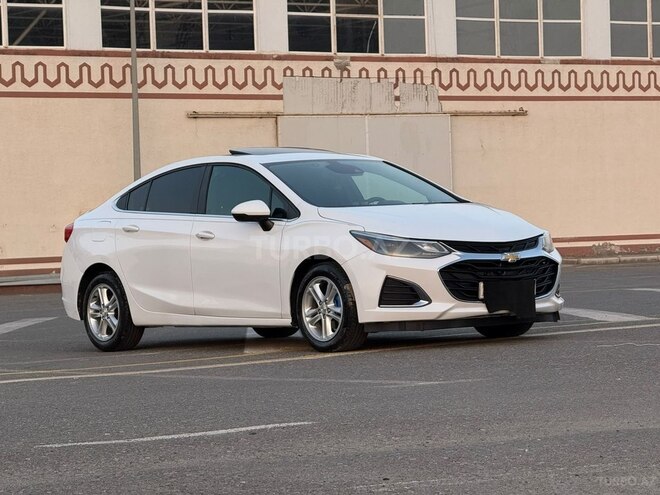 Chevrolet Cruze 2018, 260,000 km - 1.4 l - Gəncə
