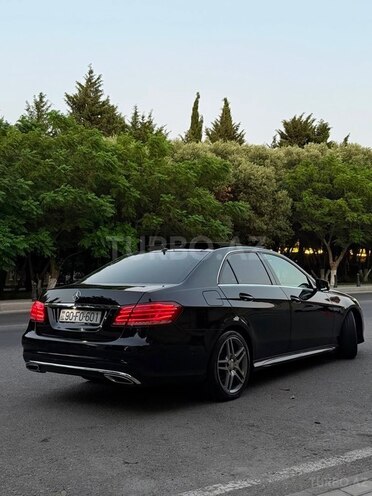 Mercedes E 250 2015, 220,000 km - 2.1 l - Bakı