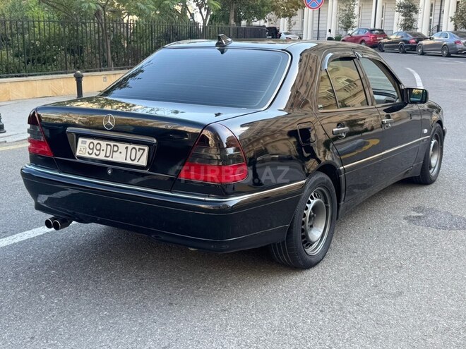 Mercedes C 200 1999, 129,658 km - 2.0 л - Bakı
