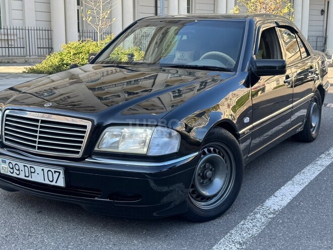 Mercedes C 200 1999, 129,658 km - 2.0 л - Bakı