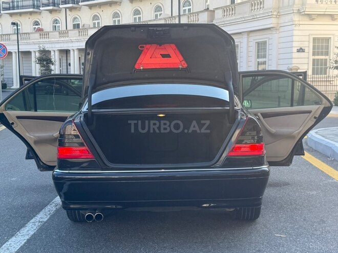 Mercedes C 200 1999, 129,658 km - 2.0 л - Bakı