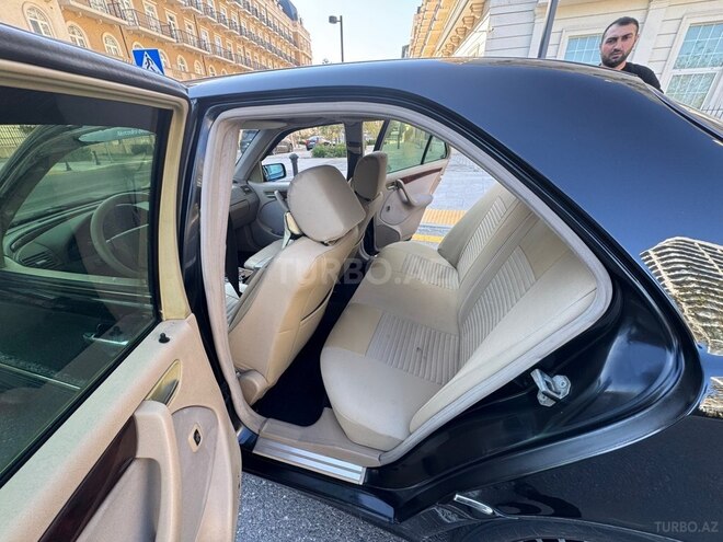 Mercedes C 200 1999, 129,658 km - 2.0 л - Bakı