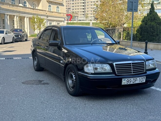 Mercedes C 200 1999, 129,658 km - 2.0 л - Bakı