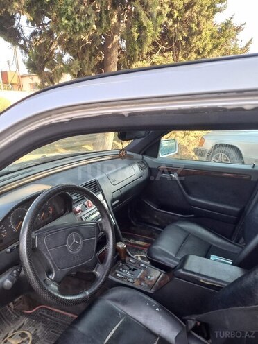 Mercedes C 230 1997, 286,000 km - 2.3 l - Bərdə