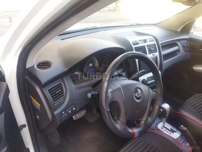 Kia Sportage 2005, 221,000 km - 2.0 l - Bakı
