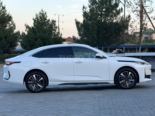 Changan Qiyuan A05 2025, 19,000 km - 1.5 l - Bakı