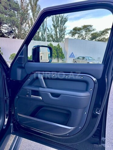 Land Rover Defender 2024, 10,000 km - 2.0 l - Bakı
