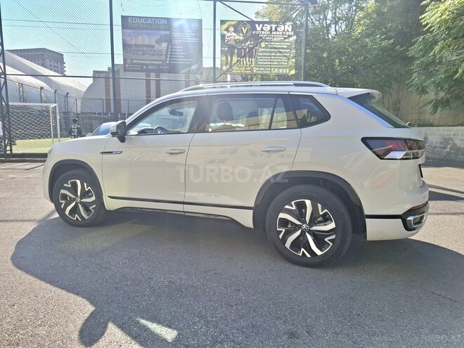 Volkswagen Tayron 2023, 5,236 km - 1.4 l - Bakı