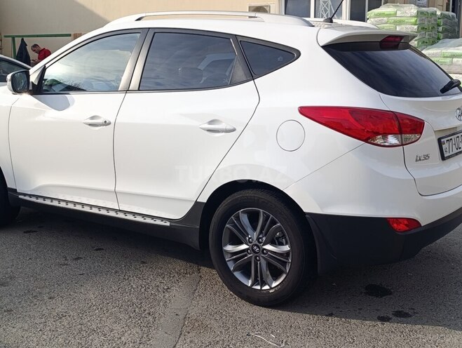 Hyundai ix35 2015, 90,000 km - 2.0 l - Şirvan