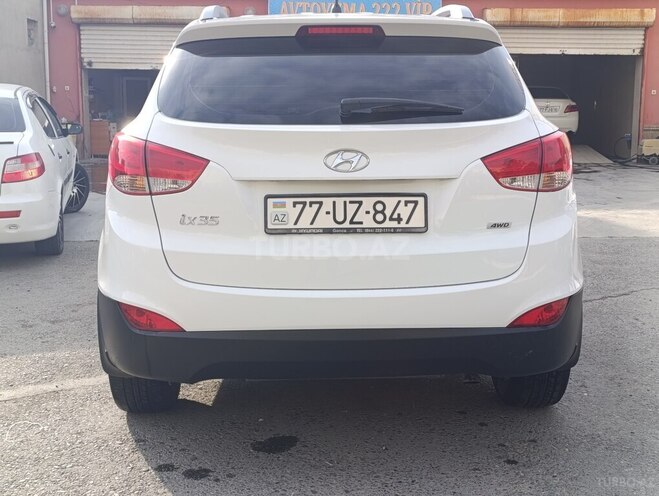 Hyundai ix35 2015, 90,000 km - 2.0 l - Şirvan