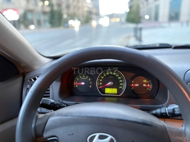 Hyundai Sonata 2005, 370,000 km - 2.4 l - Bakı