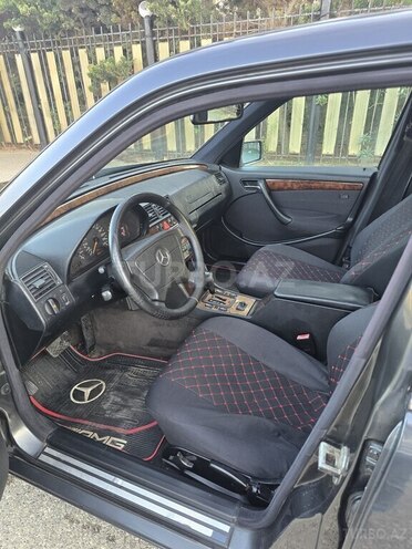 Mercedes C 240 1999, 310,000 km - 2.4 l - Bakı