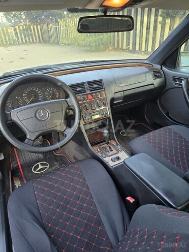 Mercedes C 240 1999, 310,000 km - 2.4 l - Bakı