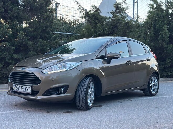 Ford Fiesta 2013, 140,000 km - 1.6 л - Bakı