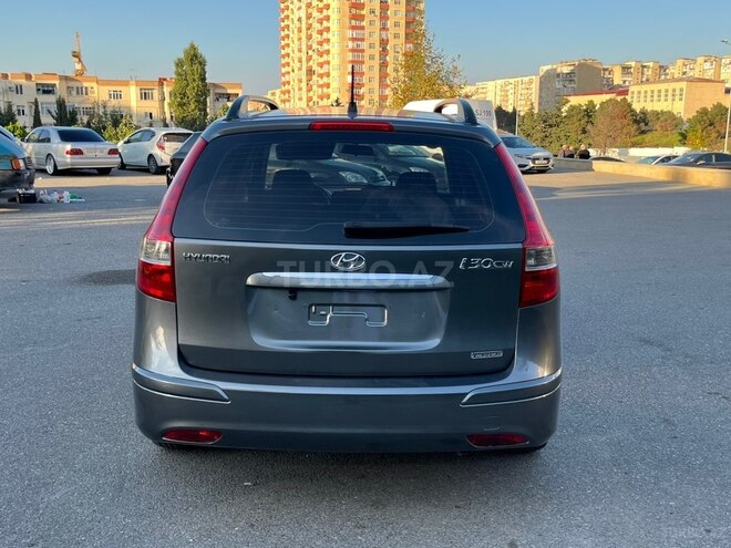 Hyundai i30 2010, 328,000 km - 1.6 л - Bakı