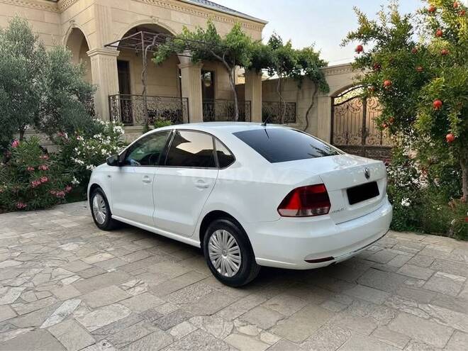 Volkswagen Polo 2018, 147,000 km - 1.6 l - Bakı