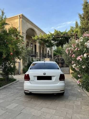 Volkswagen Polo 2018, 147,000 km - 1.6 l - Bakı