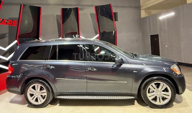 Mercedes GL 350 4MATIC 2011, 320,000 km - 3.0 l - Sumqayıt