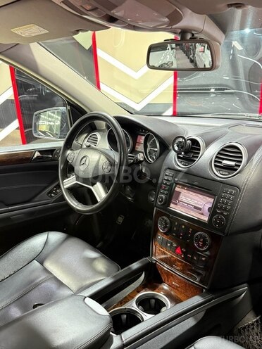 Mercedes GL 350 4MATIC 2011, 320,000 km - 3.0 l - Sumqayıt