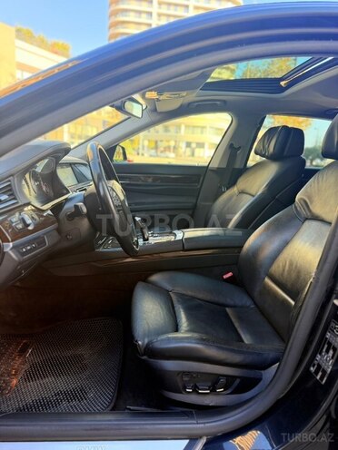 BMW 750 2011, 275,000 km - 4.4 l - Bakı