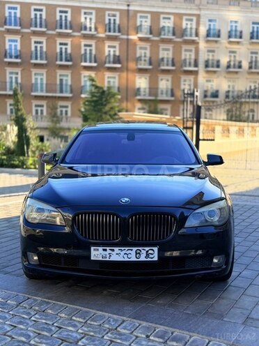 BMW 750 2011, 275,000 km - 4.4 l - Bakı