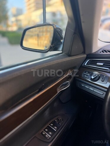 BMW 750 2011, 275,000 km - 4.4 l - Bakı