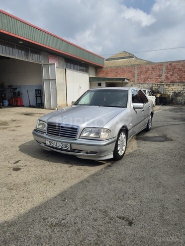 Mercedes C 240 1999, 333,525 km - 2.4 l - Cəlilabad