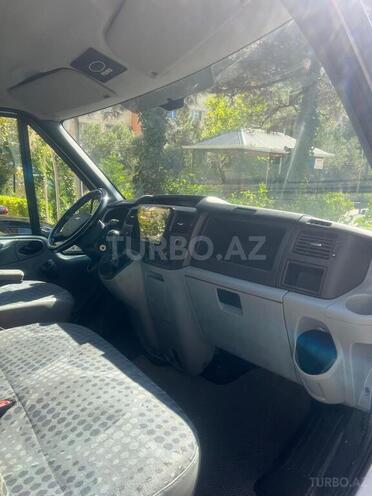 Ford Transit 2009, 290,000 km - 2.2 l - Bakı