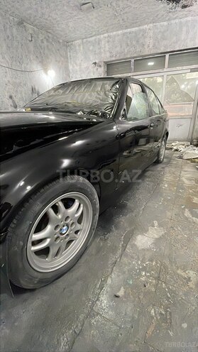BMW 318 1994, 545,455 km - 1.8 l - Bakı