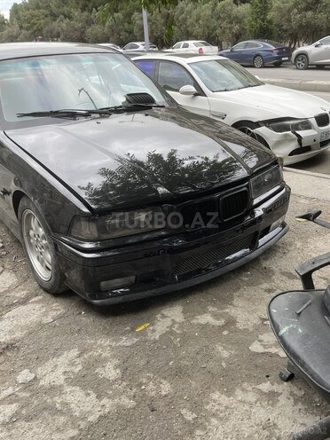 BMW 318 1994, 545,455 km - 1.8 l - Bakı