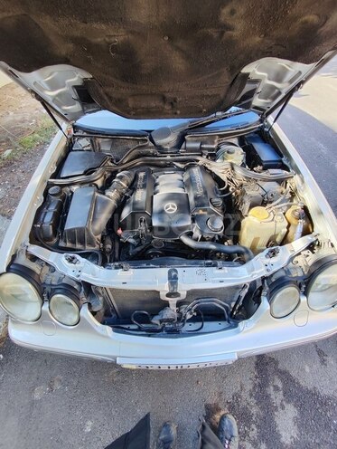 Mercedes E 240 2000, 370,000 km - 2.6 l - Bakı
