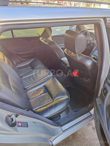 Mercedes E 240 2000, 370,000 km - 2.6 l - Bakı