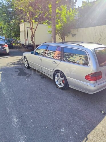 Mercedes E 240 2000, 370,000 km - 2.6 l - Bakı