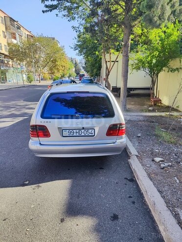 Mercedes E 240 2000, 370,000 km - 2.6 l - Bakı