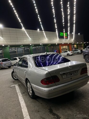 Mercedes E 220 1999, 470,811 km - 2.2 l - Bakı