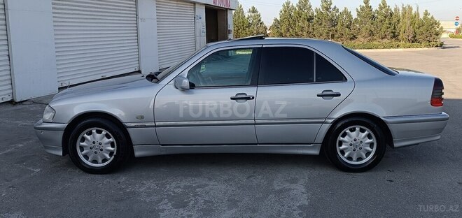 Mercedes C 220 1998, 360,000 km - 2.2 l - Masallı