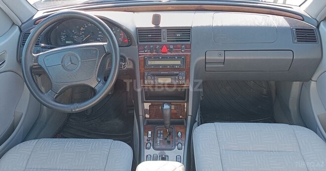 Mercedes C 220 1998, 360,000 km - 2.2 l - Masallı