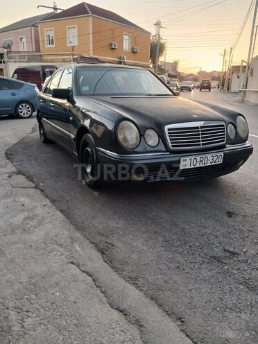 Mercedes E 320 1996, 250,000 km - 3.2 л - Bakı