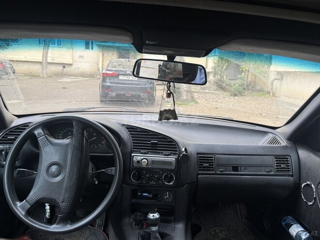 BMW 320 1992, 400,000 km - 2.0 l - Sumqayıt