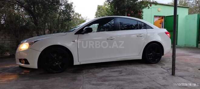 Chevrolet Cruze 2011, 210,000 km - 1.8 л - İmişli