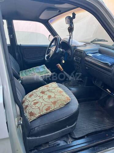 GAZ 31105 2006, 150,000 km - 2.4 л - Bakı