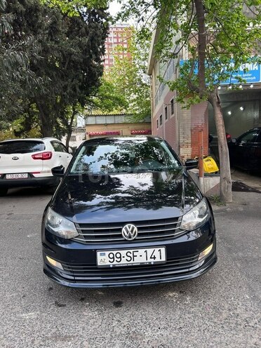 Volkswagen Polo 2015, 172,000 km - 1.6 l - Bakı