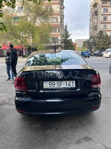 Volkswagen Polo 2015, 172,000 km - 1.6 l - Bakı