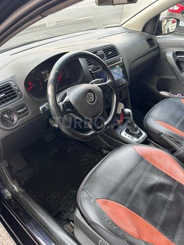 Volkswagen Polo 2015, 172,000 km - 1.6 l - Bakı